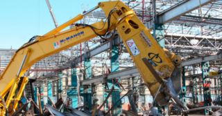 Демонтаж металлоконструкций Северск, цена от 2942 руб.