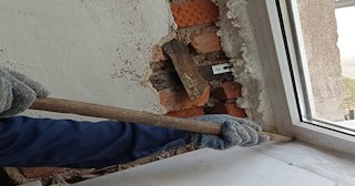 Демонтаж оконных откосов по выгодной цене от 516 руб. в Северске - Сварной-Свк